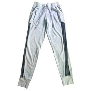 Victoria Sport Women’s Yoga Legging‎ Gray Pants Black Vented Sides Drawstring XS